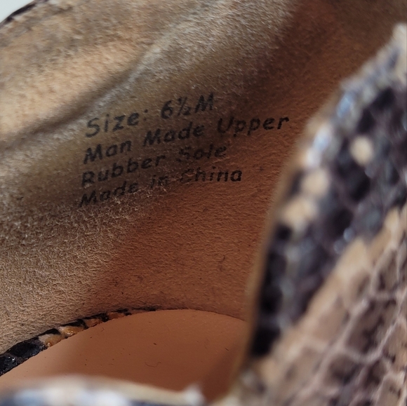 Penny Loves Kenny Snake Print Stiletto Pump Size Women's 6.5 - Picture 10 of 10